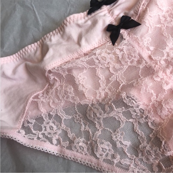 NWT RARE VINTAGE Victoria’s Secret Low Rise Hiphugger. Pink with black bows. - Picture 7 of 7